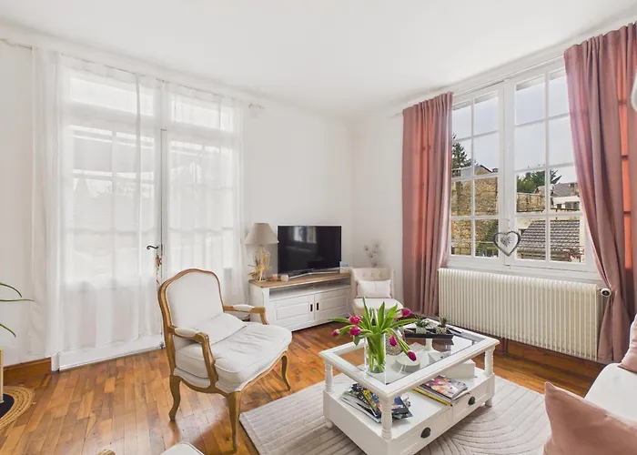 Maison Pour 4 Avec Terrasse - Centre *