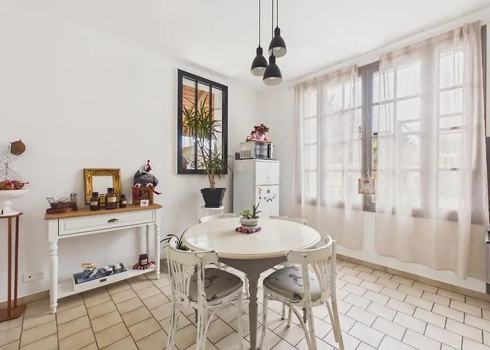 Maison Pour 4 Avec Terrasse - Centre